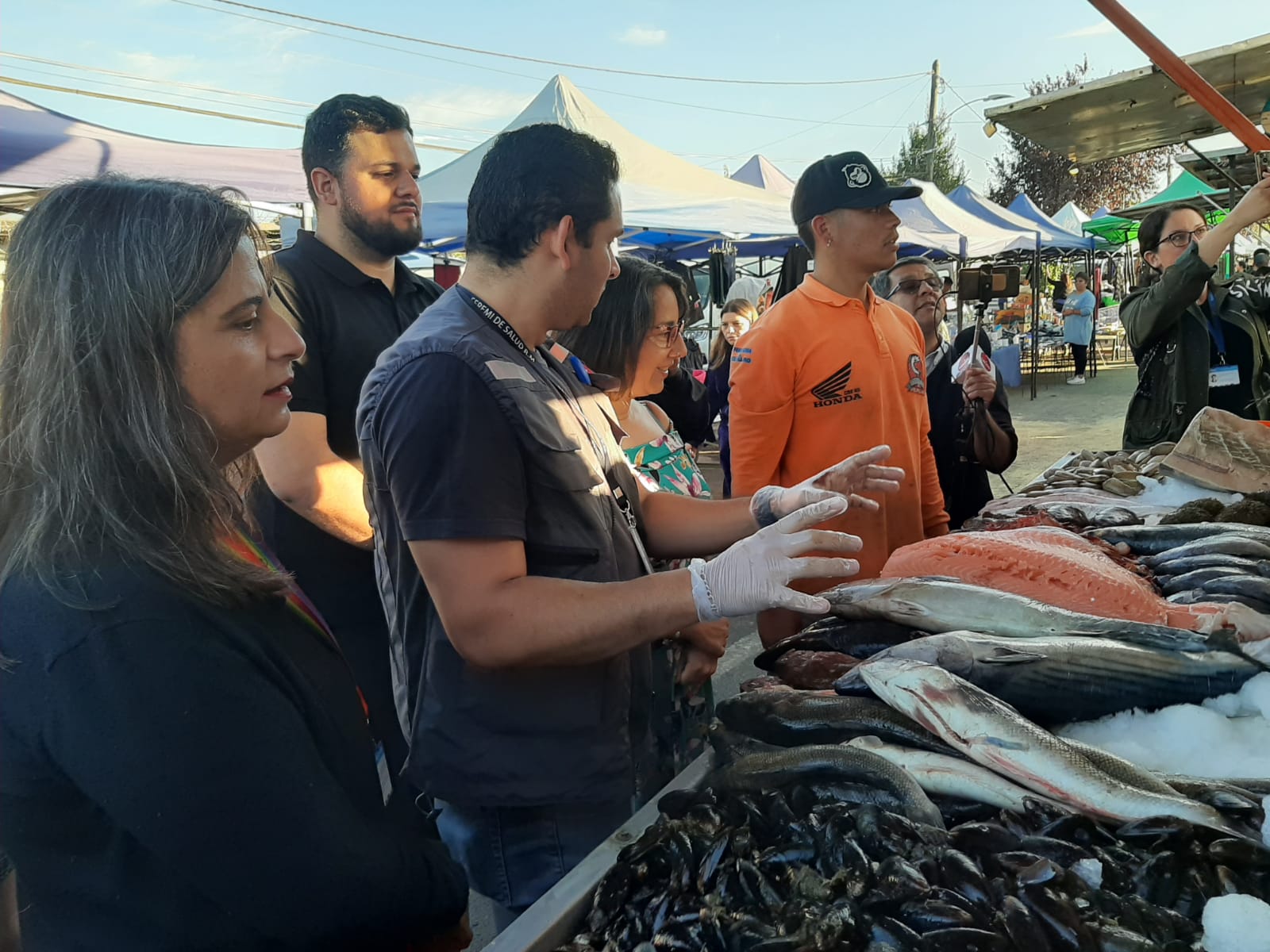 Autoridades fiscalizan venta de pescados y mariscos en el marco de Semana Santa