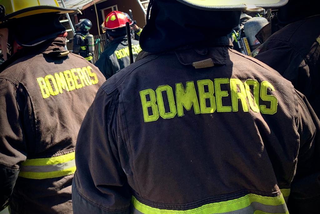 Dos llamados de incendio movilizaron este mediodía a Bomberos de Melipilla