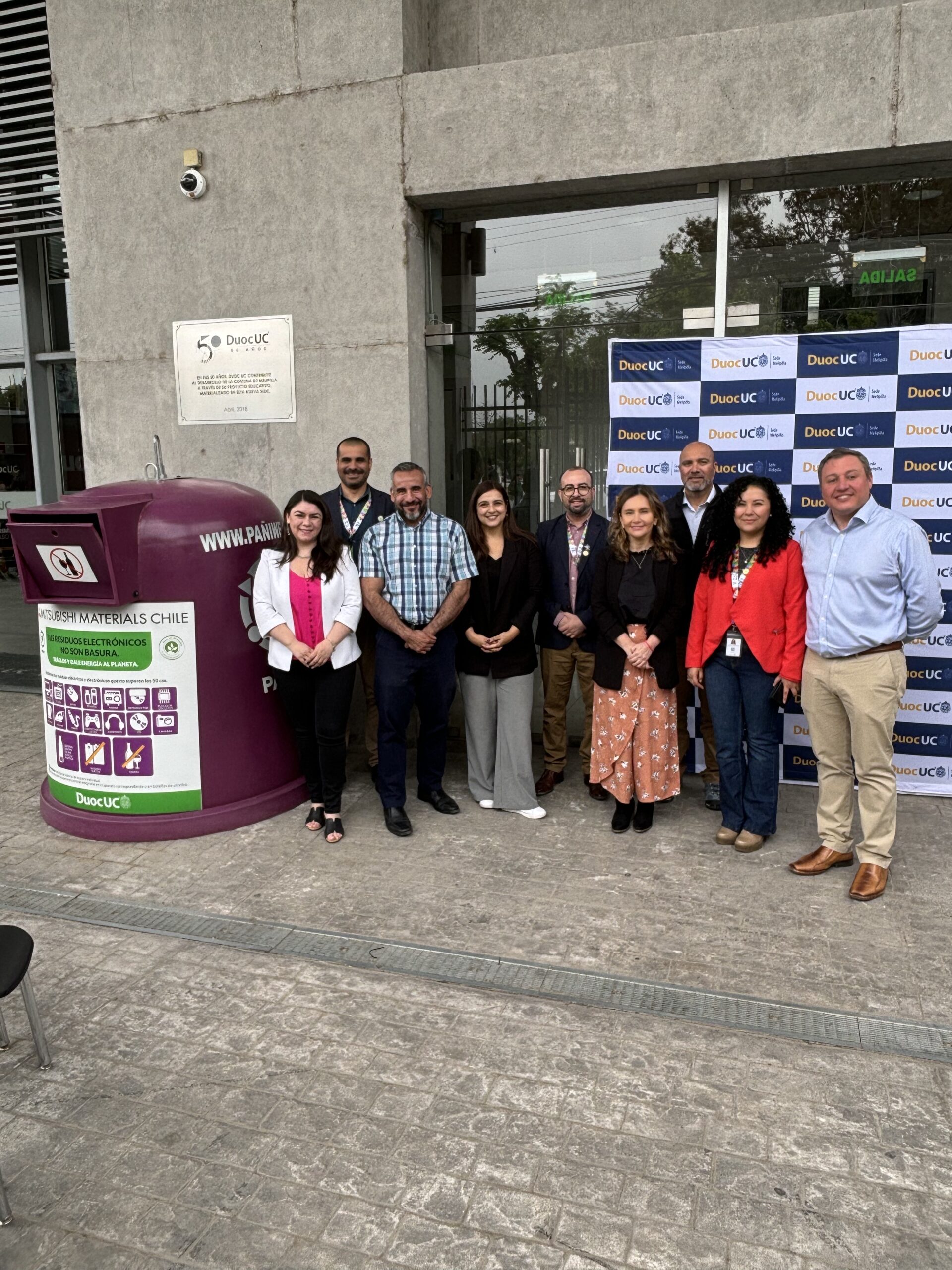 Duoc UC Melipilla lanza campaña de reciclaje de residuos eléctricos y electrónicos “Re enchúfate con el planeta”