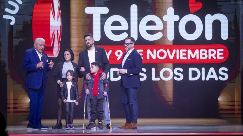 Don Francisco lidera inicio de la Teletón 2024: “tengo más presente que futuro”
