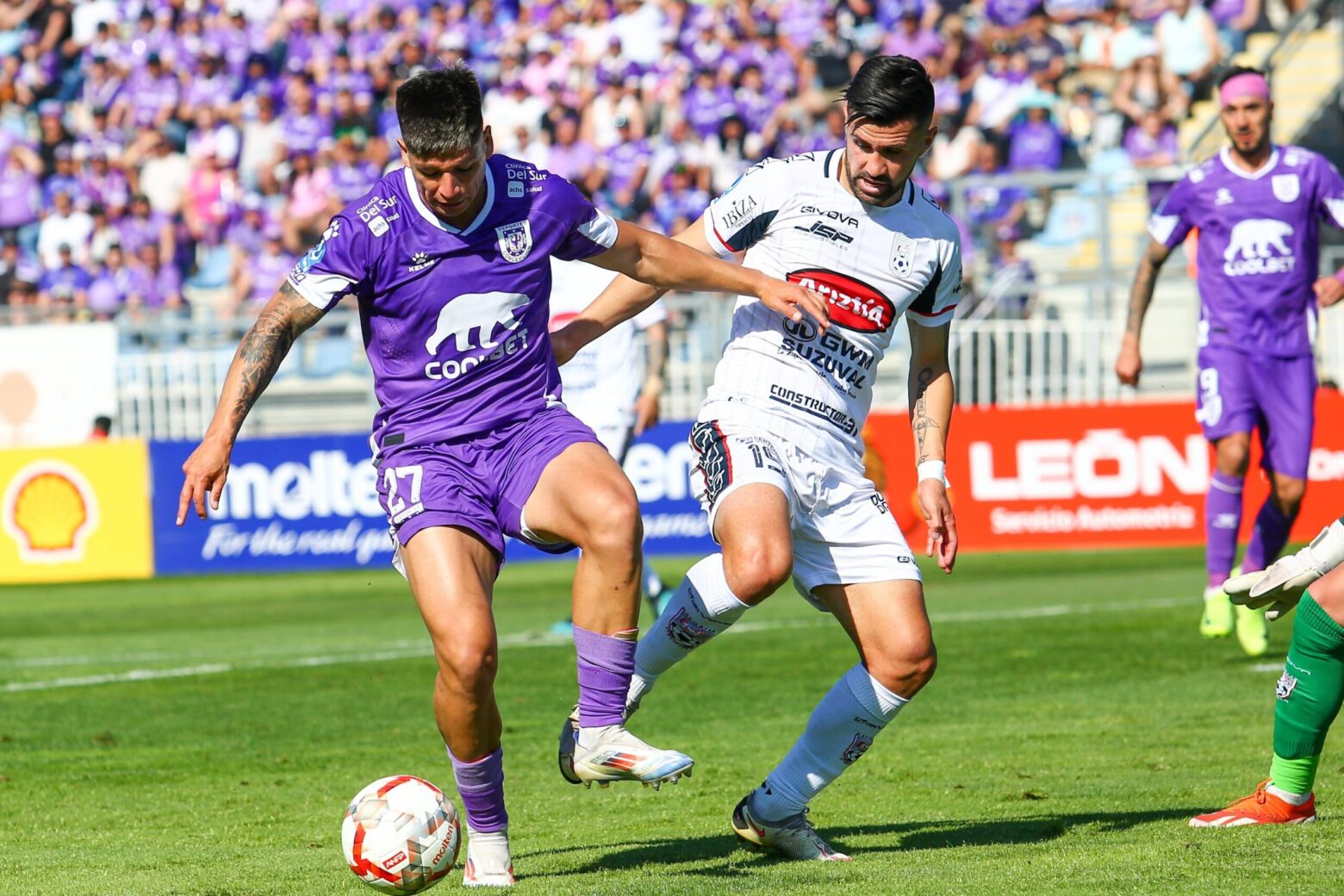 ¿Desesperación penquista? Acusan a Deportes Melipilla de no pagar cotizaciones a jugador