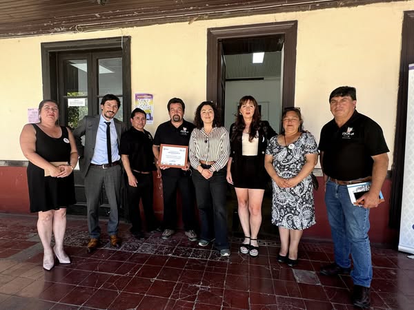 Emprendedores melipillanos crean cooperativa de viveros “Plantando Ando”