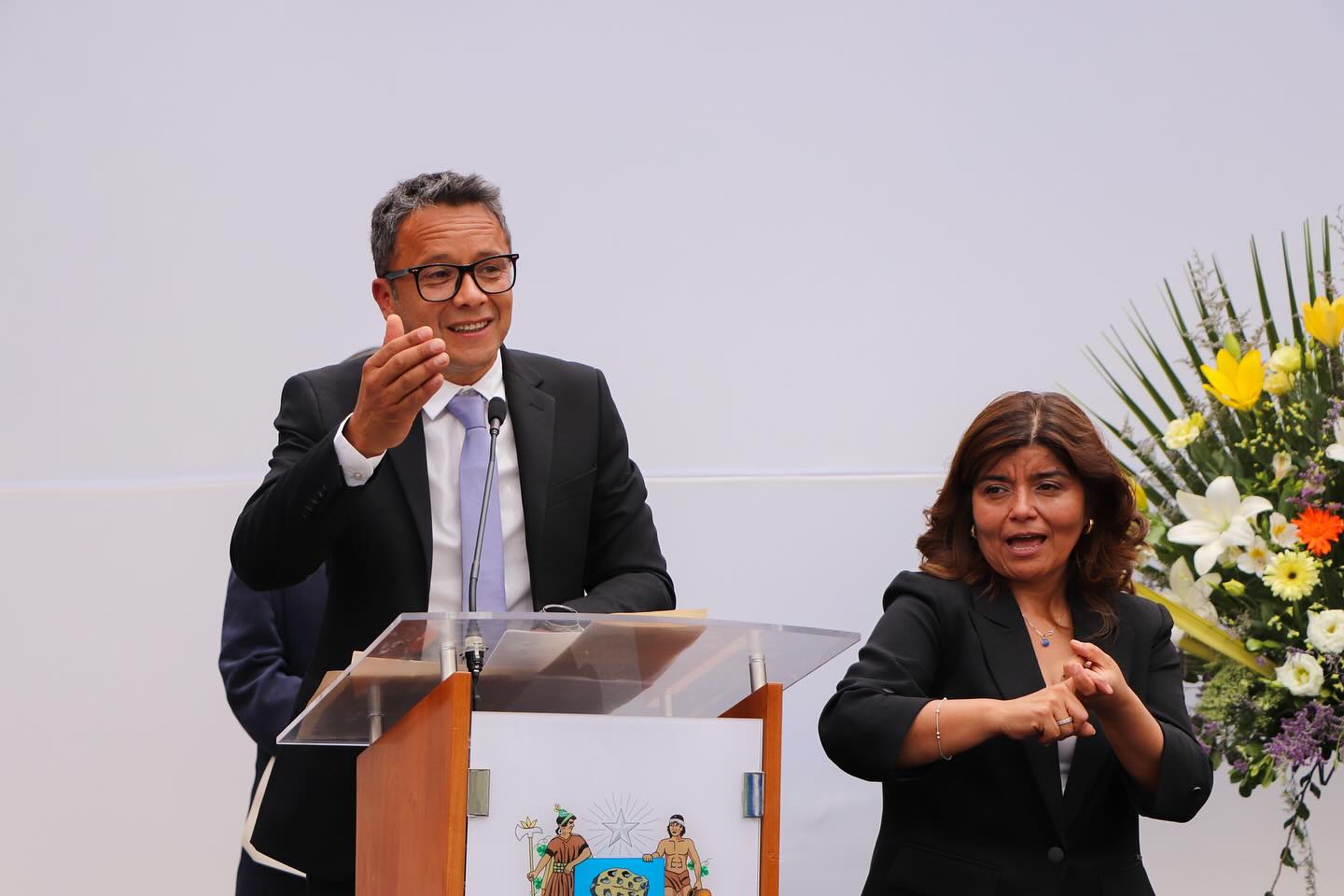 Hoy conversamos con el nuevo alcalde de Curacaví, Christian Hernández Villanueva
