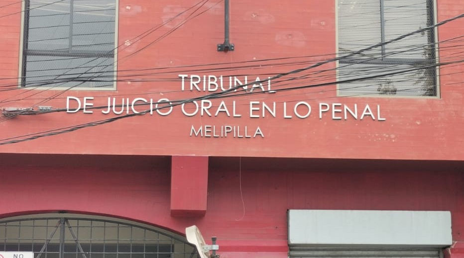 Tribunal condena a presidio perpetuo a hombre por violación reiterada de su hijastra menor de edad