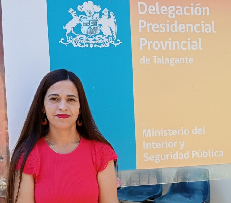 Talagante en alerta roja: Delegada Presidencial pide precaución ante el riesgo inminente de incendios forestales