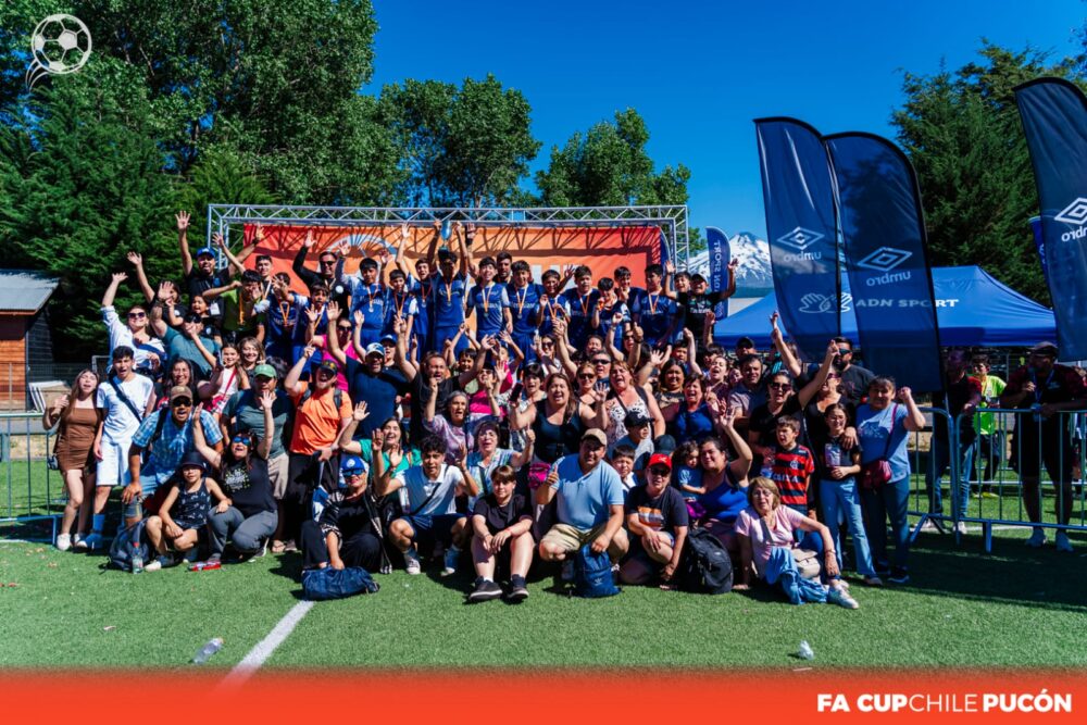 Escuela de fútbol del Colegio Menesianos de Culiprán terminó su participación en campeonato en Pucón