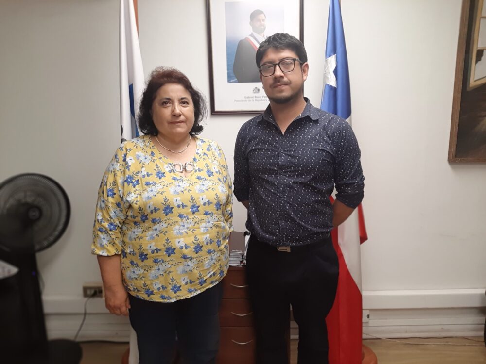 Delegado Alarcón se reúne con presidenta del APR El Sauce de San Pedro