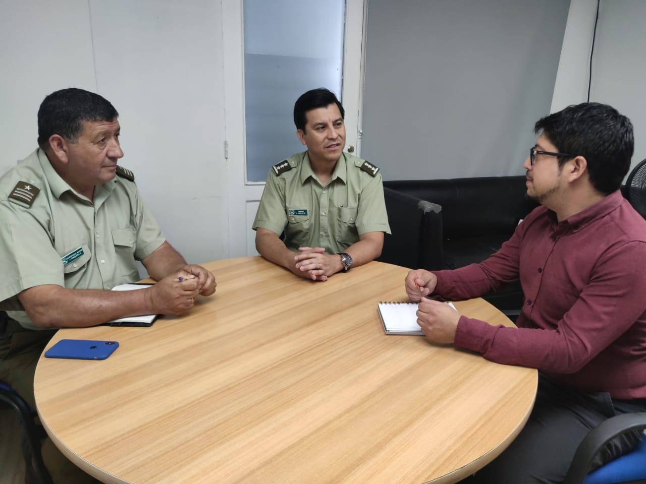 Nuevo Prefecto Costa de Carabineros se reúne con el delegado Alarcón y trazan primeras líneas de trabajo