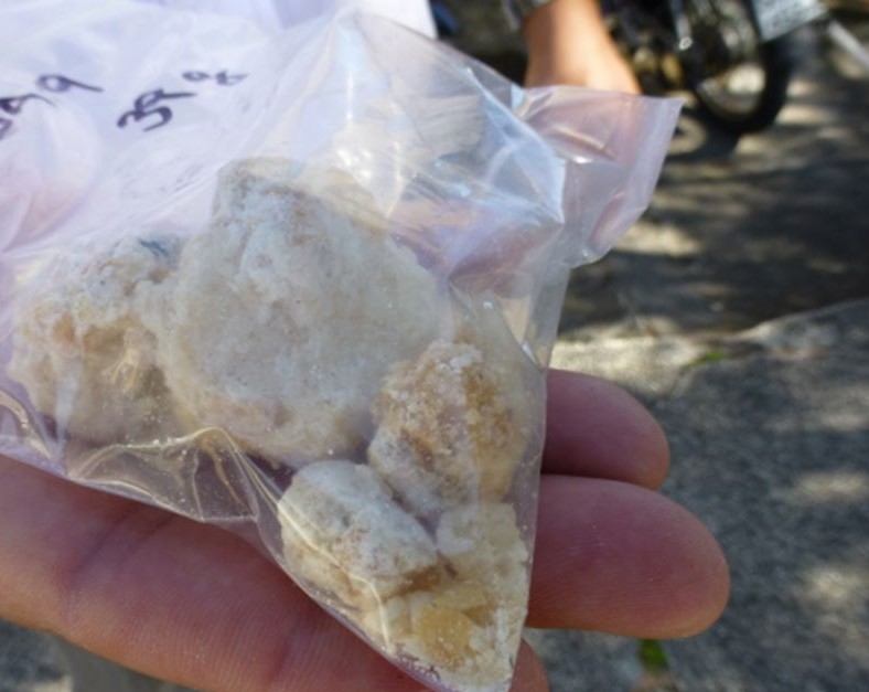 En San Antonio fueron detenidos dos sujetos por tráfico de drogas