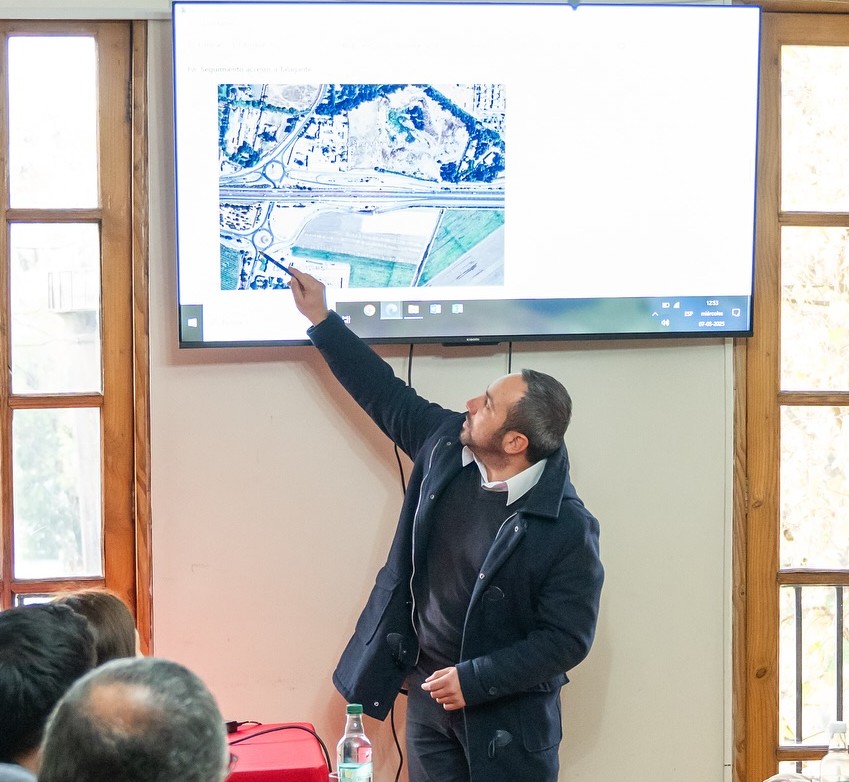 Seremi de Obras Públicas dio respuesta positiva a solicitud del alcalde de Talagante para disminuir tráfico en el trébol de ingreso a la comuna