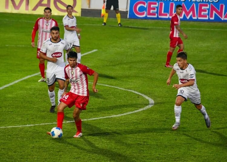 Derrota de los Potros en Linares