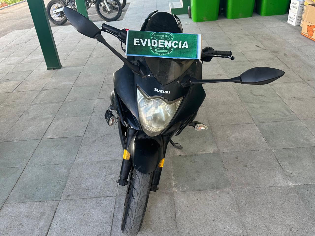Sorprendieron a sujeto manejando motocicleta robada