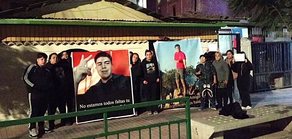 Familia Esquivel de Talagante exige respuestas por la desaparición del cuerpo de Johan en Curicó