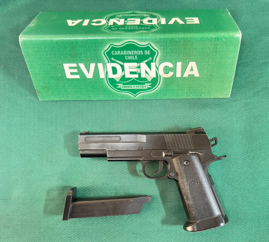 Detención en Talagante por porte de arma prohibida, daños y amenazas