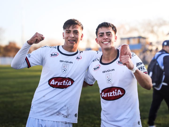Deportes Melipilla gana en el último minuto