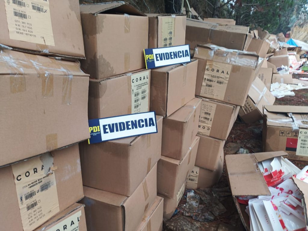 PDI recupera millonario cargamento de productos de perfumería robado en San Antonio