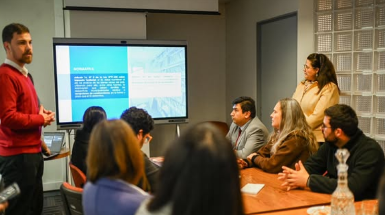 Isla de Maipo implementará proyecto piloto para modernizar gestión documental