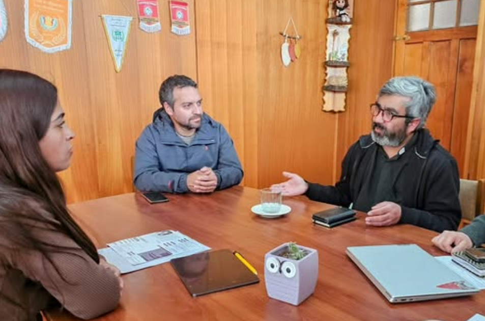 Autoridades coordinan medidas de seguridad para Fiesta de la Virgen de la Merced en Isla de Maipo