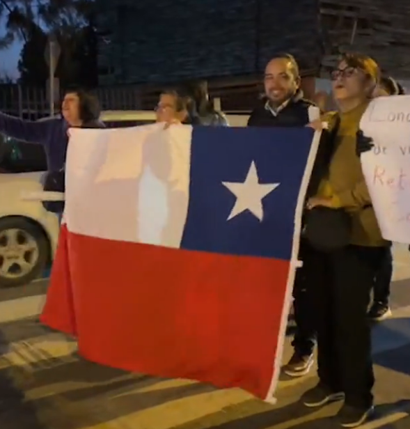 Con el apoyo del alcalde de Talagante, vecinos de Lonquén se movilizaron por reposición de retén policial
