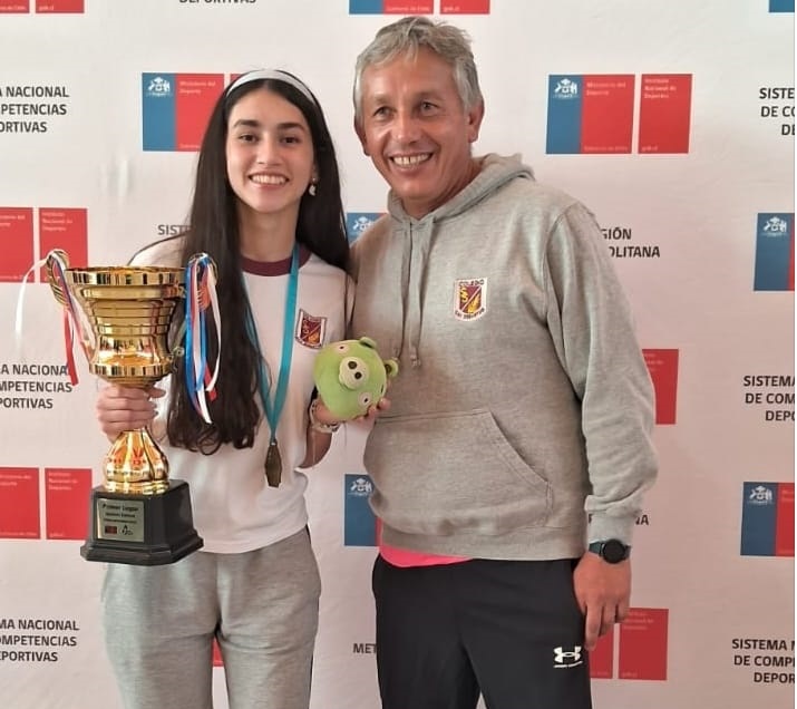 Melipilla en la cima del Ajedrez Metropolitano: Josefina Contreras conquista el título SUB 18 Damas con un dominio absoluto