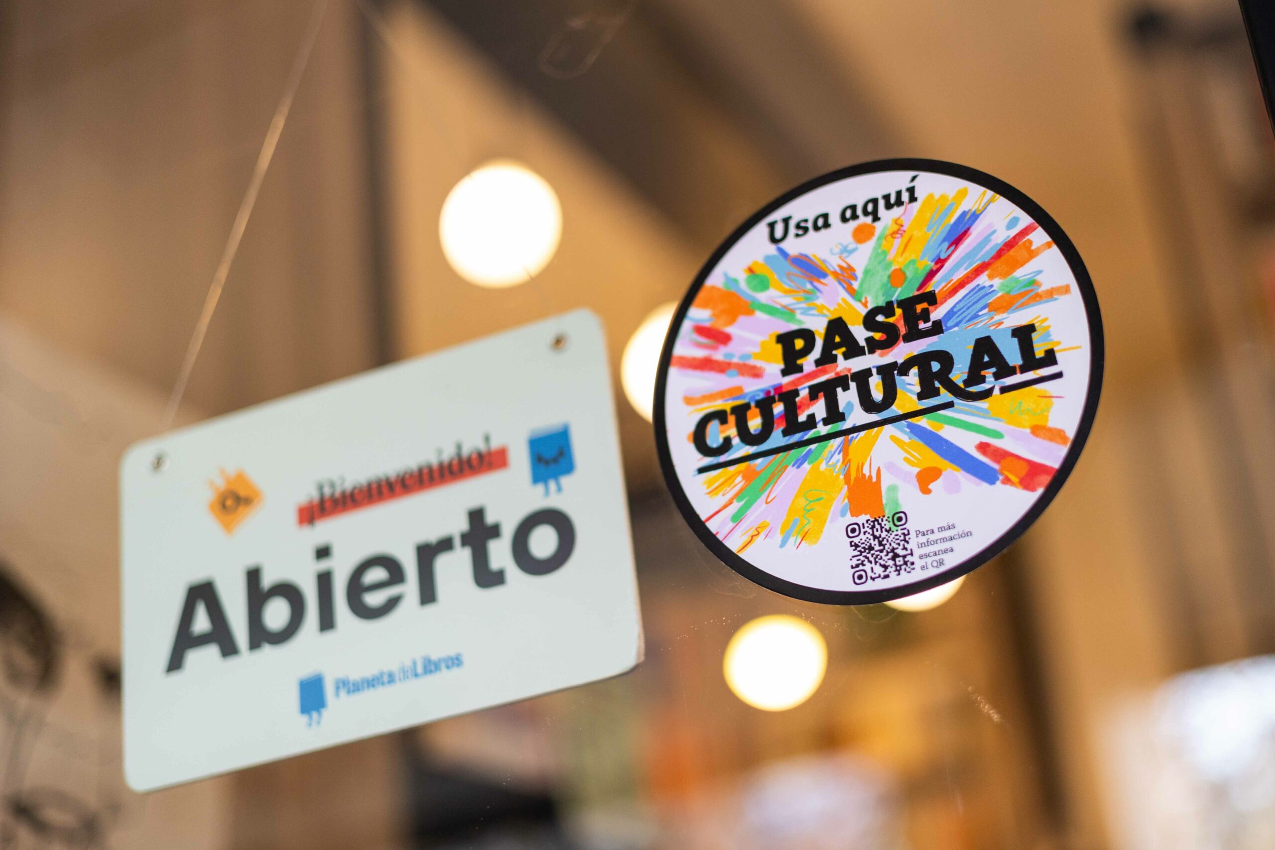 Ministra Carolina Arredondo explica el funcionamiento del “Pase Cultural” e invita a realizar su activación