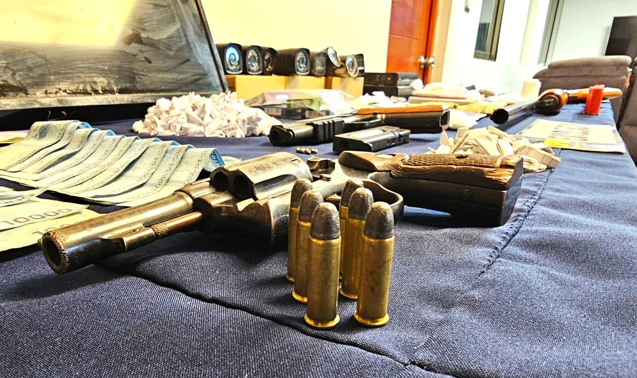 Golpe al microtráfico en Talagante: nueve detenidos y amplio decomiso de drogas, armas y tecnología