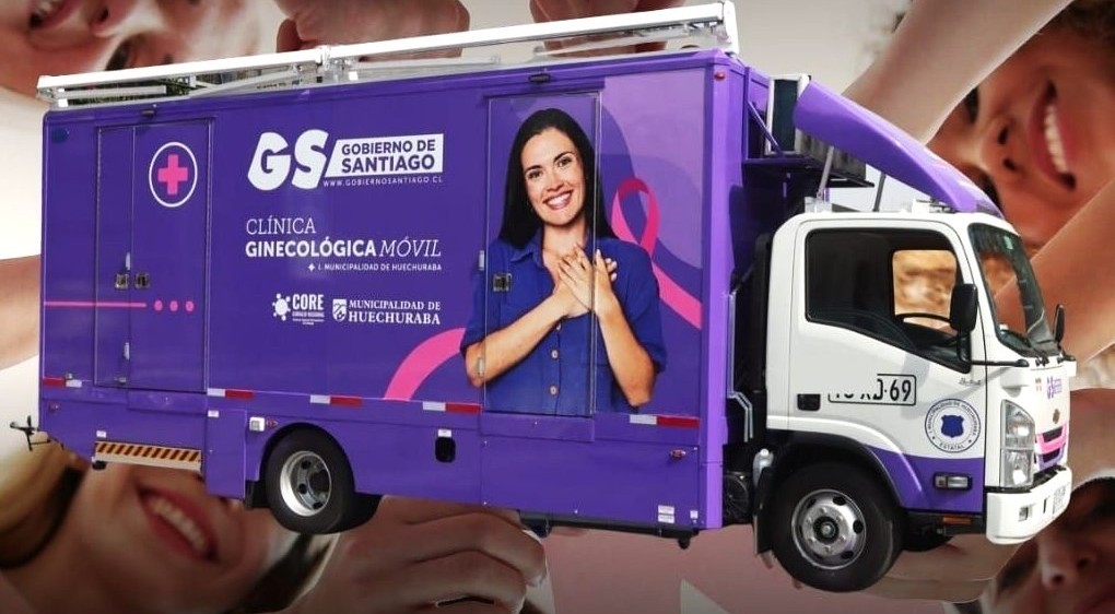 Clínica Ginecológica Móvil inicia recorrido por villas de El Monte con exámenes preventivos para mujeres