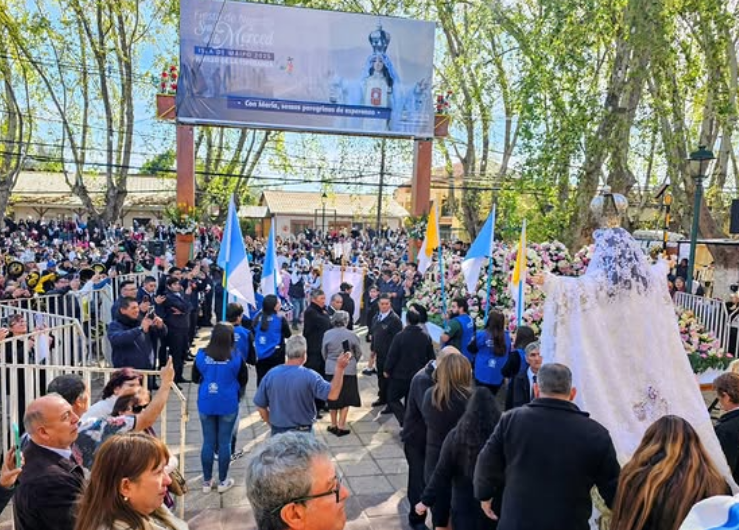 Isla de Maipo realizó nueva versión de la Fiesta de la Virgen de la Merced con alta convocatoria y despliegue logístico