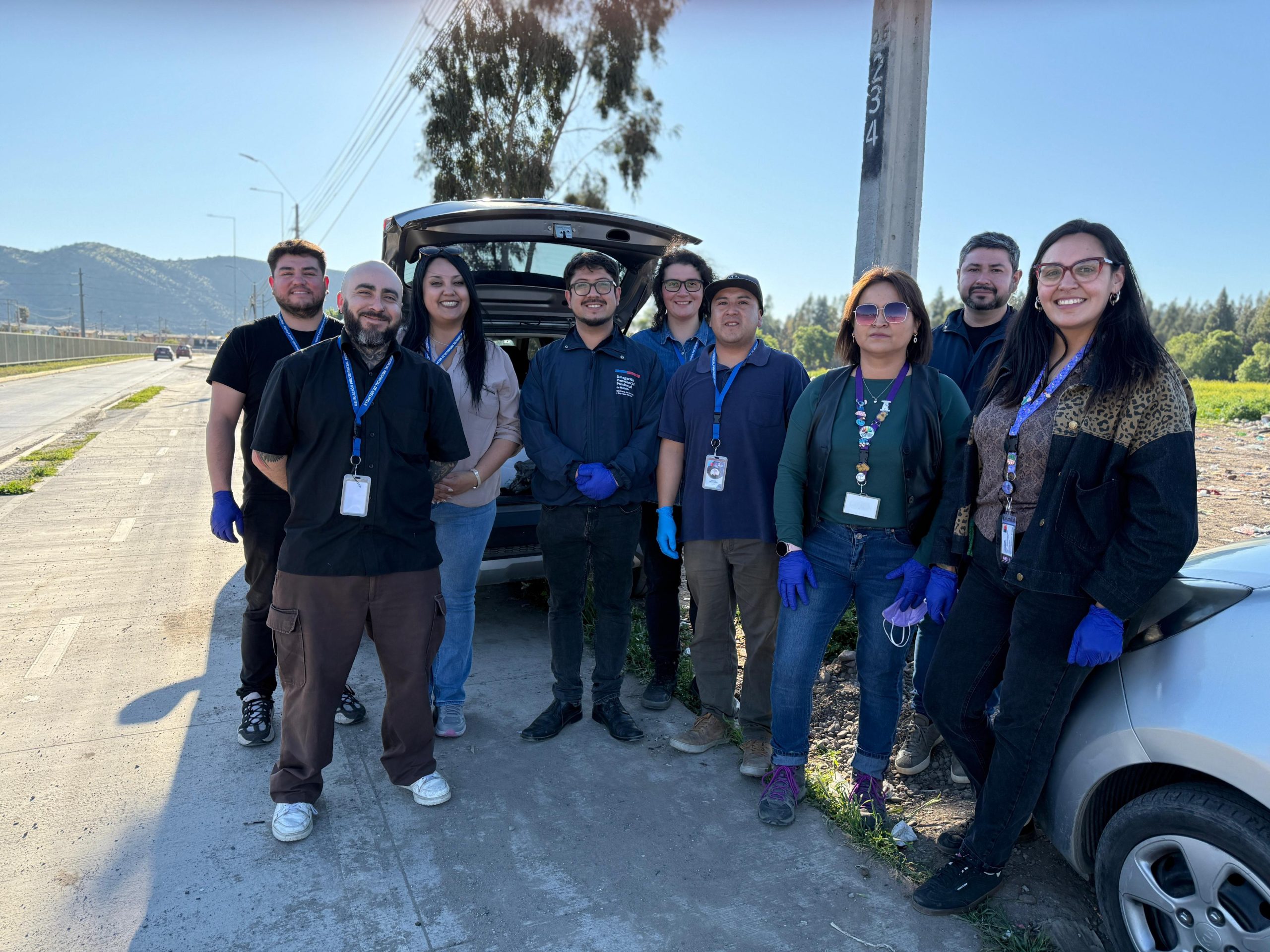 Delegación Provincial de Melipilla compartió un gesto dieciochero con personas en situación de calle
