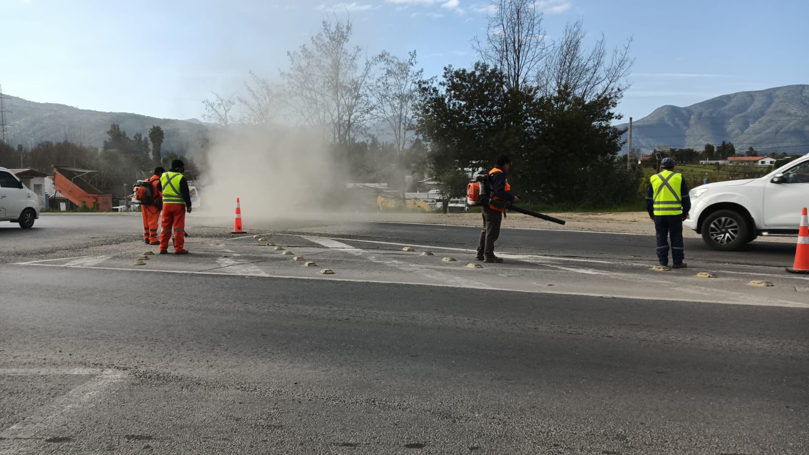 Municipalidad de Melipilla refuerza señalización vial en puntos críticos de la comuna