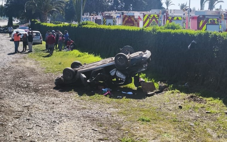 Grave accidente en Ruta 78 deja a lactante en estado crítico: familia volcó cerca de la Academia Nacional de Bomberos