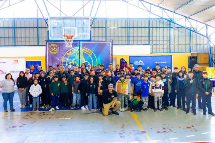 Liceo de Curacaví obtuvo segundo lugar en Torneo Regional de Robótica Escolar