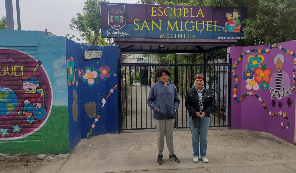 Escuela San Miguel invita a feria de las pulgas