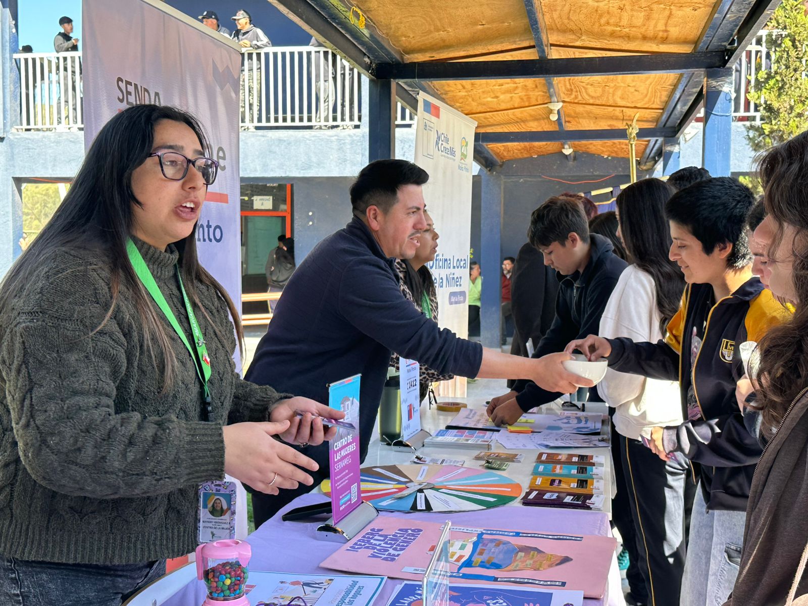Promueven programa “Hablemos de Todo” en el Liceo Polivalente de María Pinto