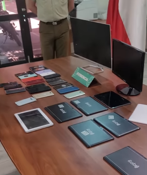 Operativo en Santiago permitió recuperar tablets robadas a colegio de El Quisco