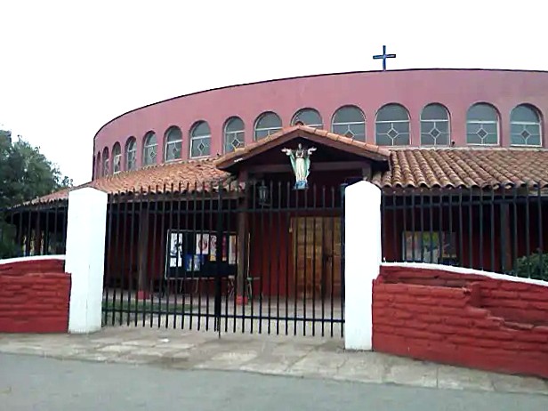 Parroquia Sagrado Corazón de Talagante organiza rifa solidaria para habilitar su cocina