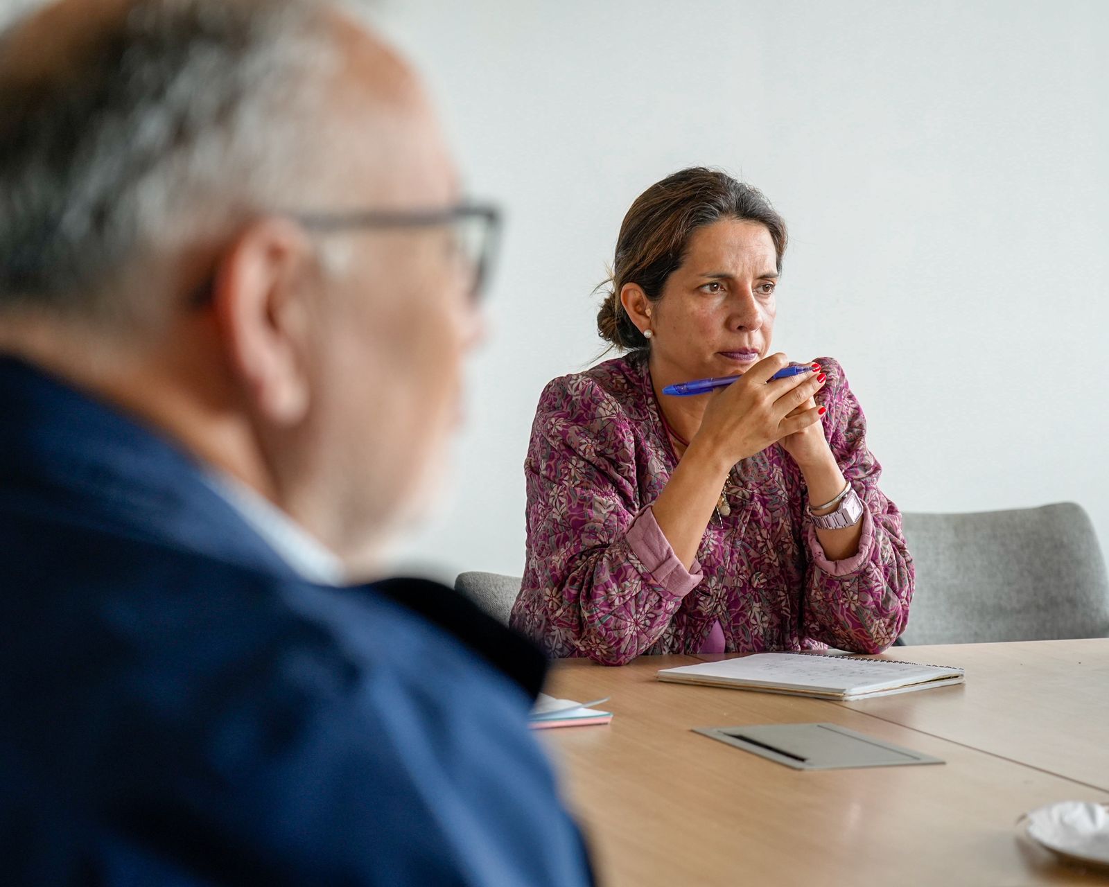 Alcaldesa Gárate advierte complejo escenario de la salud primaria tras recorte del Presupuesto Nacional para 2026