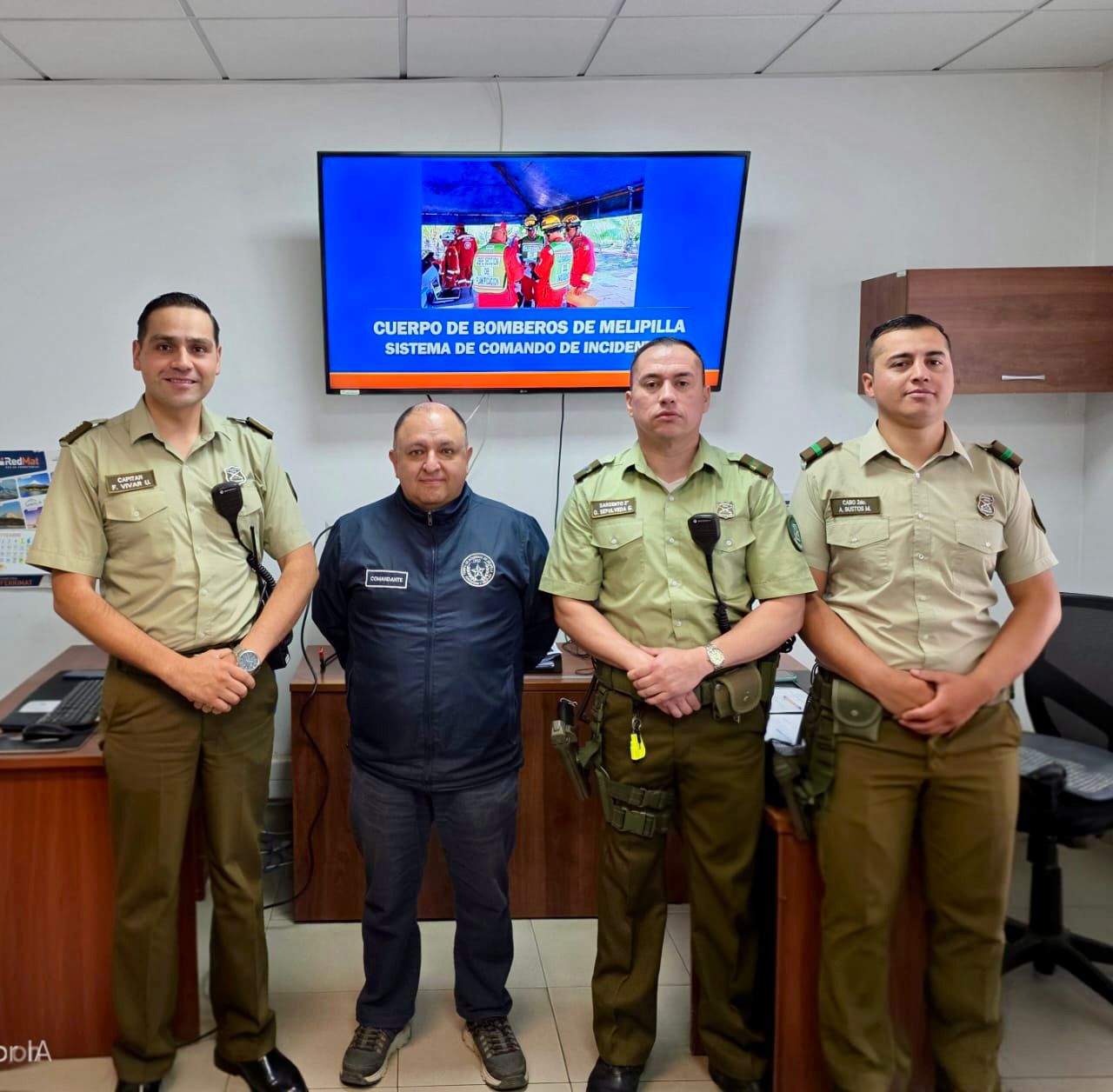 Bomberos y Carabineros de Melipilla fortalecen coordinación ante la temporada de incendios forestales