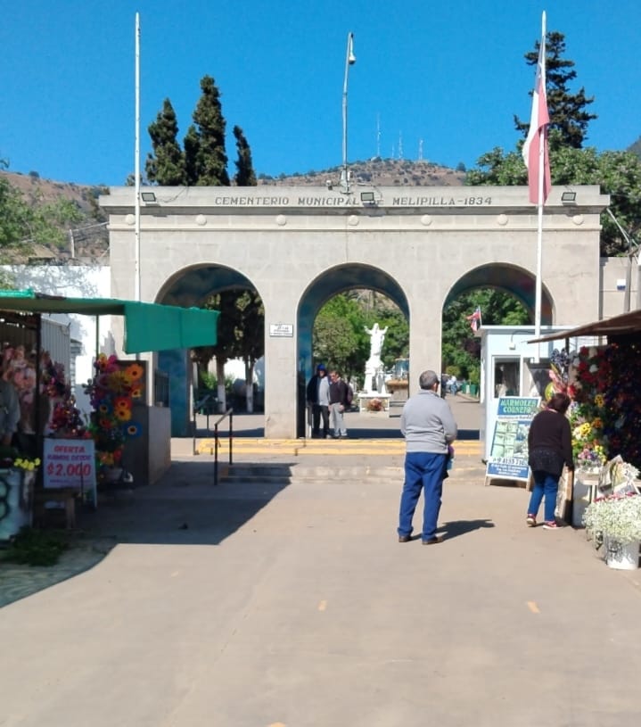 Día de Todos los Santos: Melipilla se prepara para una afluencia masiva de visitantes al Cementerio Municipal 