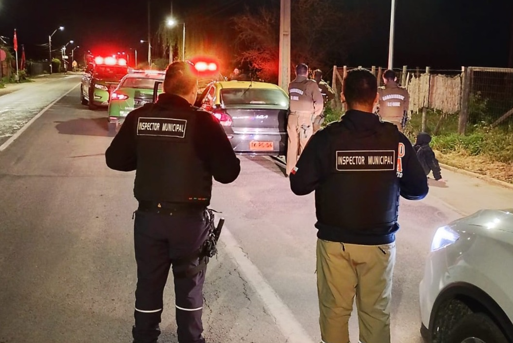 Seis detenidos tras persecución por robo a bodegas de químicos en fundo Santa Emilia