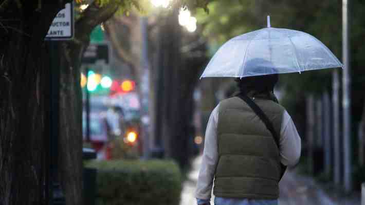 Bajas temperaturas y probabilidad de lluvias marcarán el fin de semana en la RM