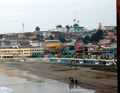 Playa Chica de Cartagena: cuidadores de autos detenidos por microtráfico en la costanera