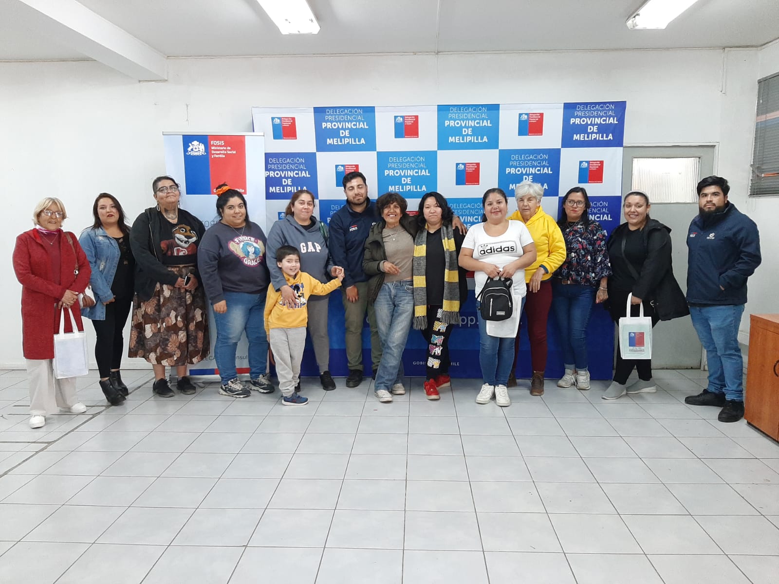 Realizan jornada de capacitación para usuarios del programa Básico Regular 2025 de FOSIS en Melipilla