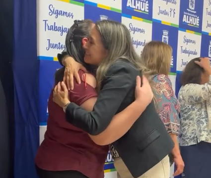 Municipalidad de Alhué entrega Fondo de Desarrollo Vecinal a sesenta y seis organizaciones sociales