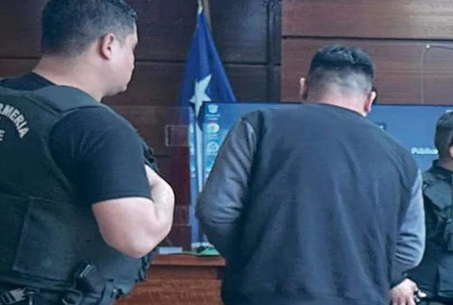 Formalizan a hombre de 29 años en San Antonio por sustracción y ataque contra adolescente