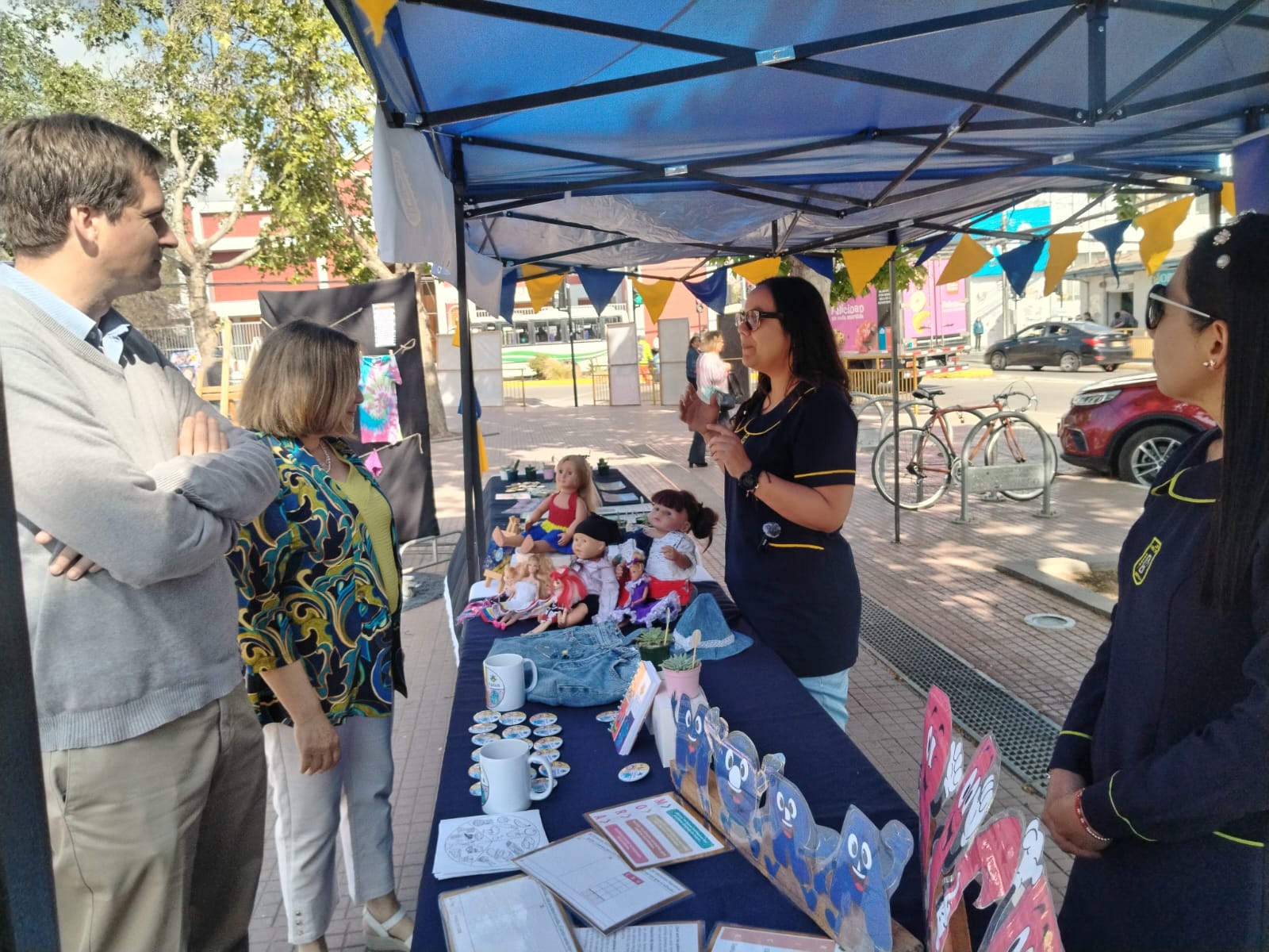 Expo Educativa 2025 reunió a la comunidad escolar en la Plaza de Armas de Melipilla