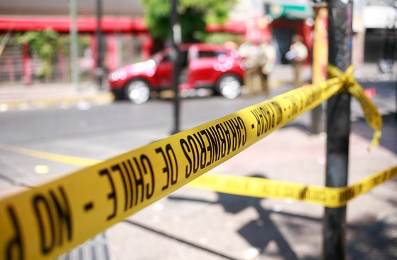 Procedimiento por disparos en la vía pública termina con un herido y revela centro de acopio de droga en Melipilla