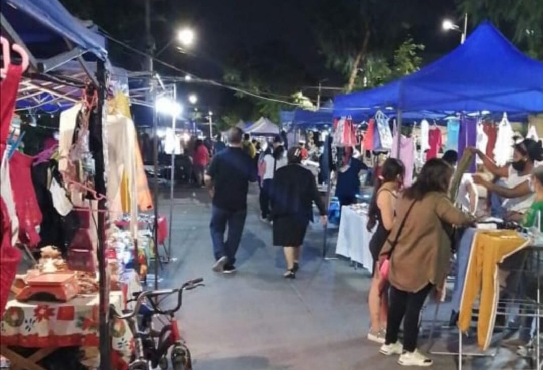 Jefe de Inspección de la Municipalidad de Melipilla entrega detalles sobre modificaciones en la Feria Navideña de Las Torres