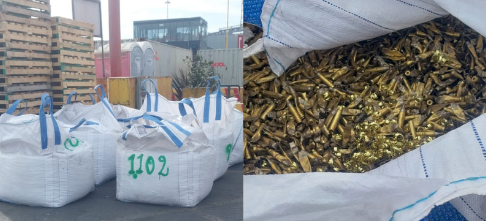 Aduana de San Antonio incauta dos toneladas de casquillos y vainillas ocultas en exportación falsa de cobre