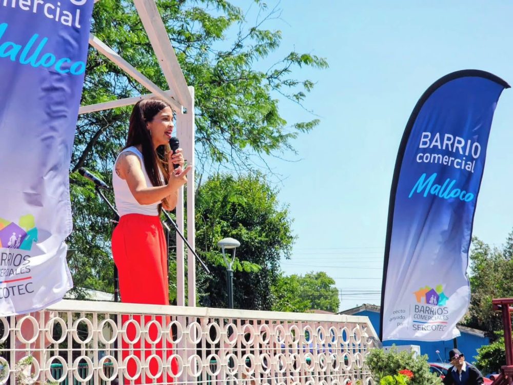 Delegada de la Provincia de Talagante valoró la inauguración del barrio Comercial de Malloco